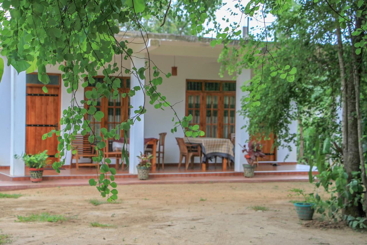 Sigiri Lion Villa Sigiriya Exterior foto