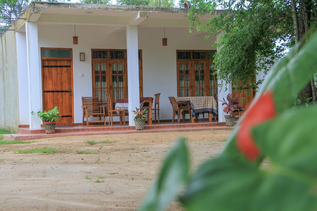 Sigiri Lion Villa Sigiriya Exterior foto